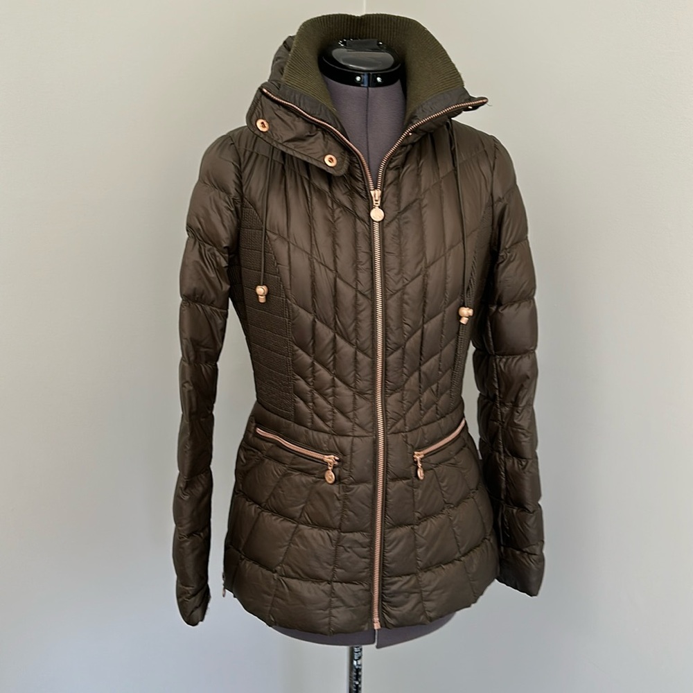 Bernardo puffer jacket with rose hardware